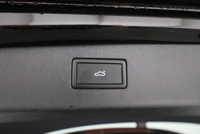 Volkswagen Tiguan 1.5 TSI eHybrid 150 kW Life DSG Life, AHK, Navi, Side, easyOpen, Winter 