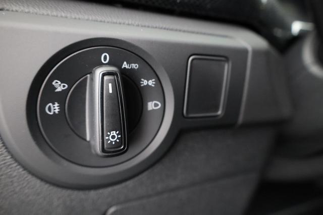 Volkswagen T-Cross 1.0 TSI 85 kW Life DSG Life, AHK, IQ.Light, Kamera, ACC, Side, Winter, 17-Zoll 