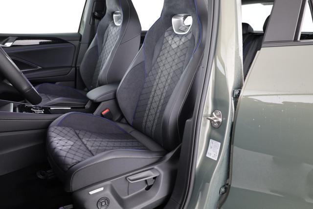 Volkswagen Tiguan 2.0 TSI 195 kW 4Motion R-Line DSG 4M Black, Pano, AHK, IQ.Light, AreaView, 20-Zoll, Navi 