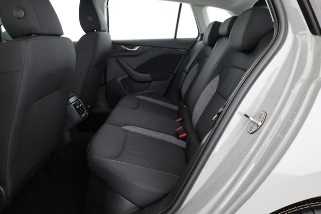 Skoda Scala Essence 1.0 TSI 130 Jahre, Sitzheizung, AppConnect, 16 Zoll, 5 J.-Garantie 