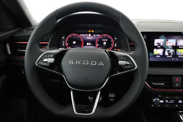 Skoda Kamiq Monte Carlo 1.0 TSI DSG Carlo, Matrix, Pano, Navi, Kamera, 5 J.-Garantie 