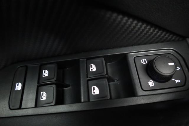 Skoda Kamiq Monte Carlo 1.5 TSI DSG Carlo, Matrix, AHK, 18-Zoll, Pano, Navi, Side, 5 J.-Garantie 