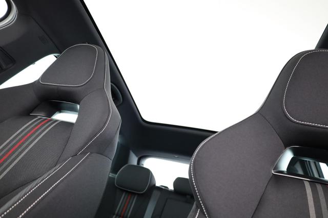 Skoda Kamiq Monte Carlo 1.5 TSI DSG Carlo, Matrix, AHK, 18-Zoll, Pano, Navi, Side, 5 J.-Garantie 