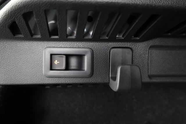 Skoda Kamiq Monte Carlo 1.5 TSI DSG Carlo, Matrix, AHK, 18-Zoll, Pano, Navi, Side, 5 J.-Garantie 