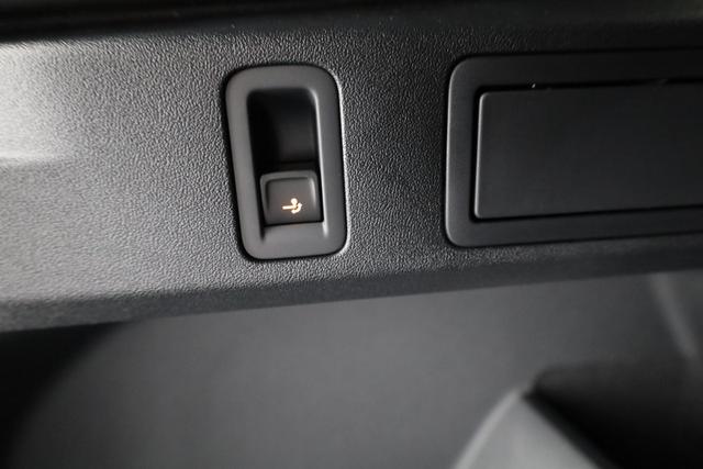 Volkswagen Tiguan 2.0 TSI 195 kW 4Motion R-Line DSG 4M Black, Pano, AHK, IQ.Light, AreaView, 20-Zoll, Navi 