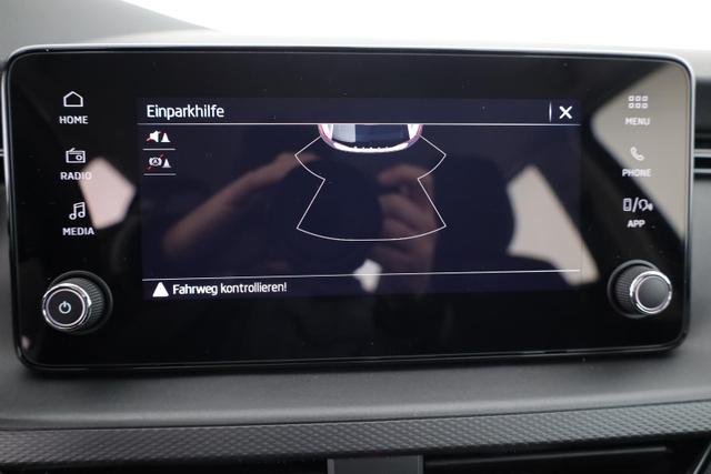Skoda Scala Essence 1.0 TSI 130 Jahre, Sitzheizung, AppConnect, 16 Zoll, 5 J.-Garantie 