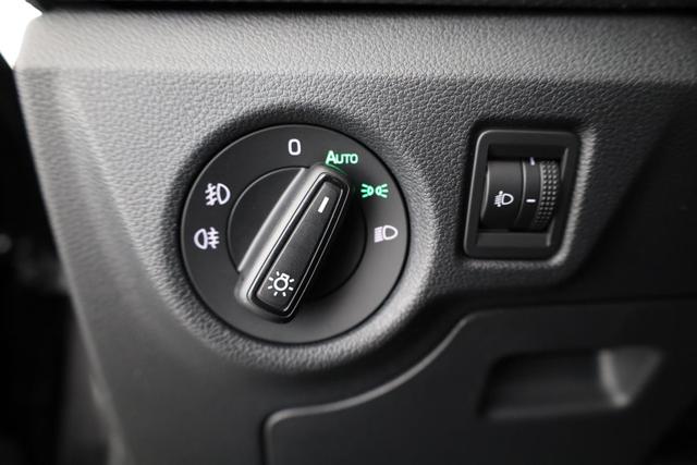 Skoda Scala Essence 1.0 TSI 130 Jahre, Sitzheizung, AppConnect, 16 Zoll, 5 J.-Garantie 