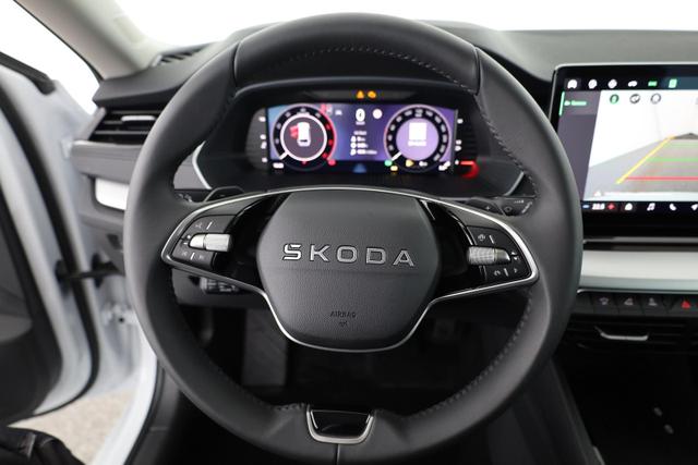 Skoda Octavia Combi 2.0 TDI 110 kW Selection DSG Selection, Navi, AHK, el. Klappe, 5-J Garantie 