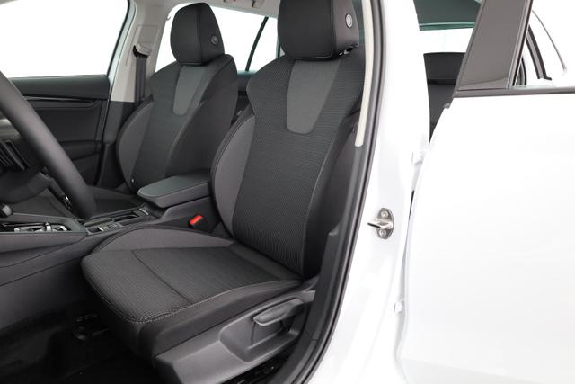 Skoda Octavia Combi 2.0 TDI 110 kW Selection DSG Selection, Navi, AHK, el. Klappe, 5-J Garantie 