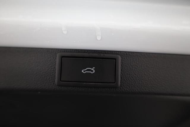 Skoda Octavia Combi 2.0 TDI 110 kW Selection DSG Selection, Navi, AHK, el. Klappe, 5-J Garantie 