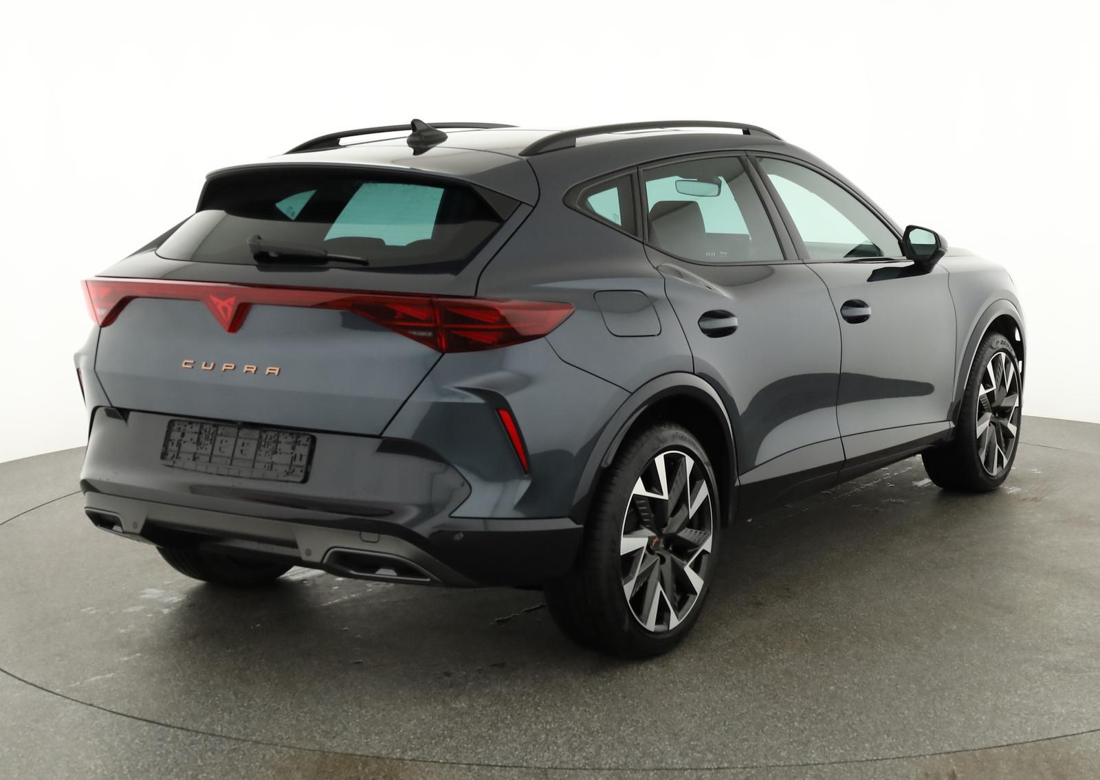 Cupra Formentor 2.0 TSI 150 kW 4Drive DSG 4Drive, Matrix, AHK, Pano, Navi, AreaView 