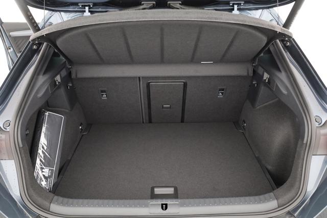 Cupra Formentor 2.0 TSI 150 kW 4Drive DSG 4Drive, Matrix, AHK, Pano, Navi, AreaView 