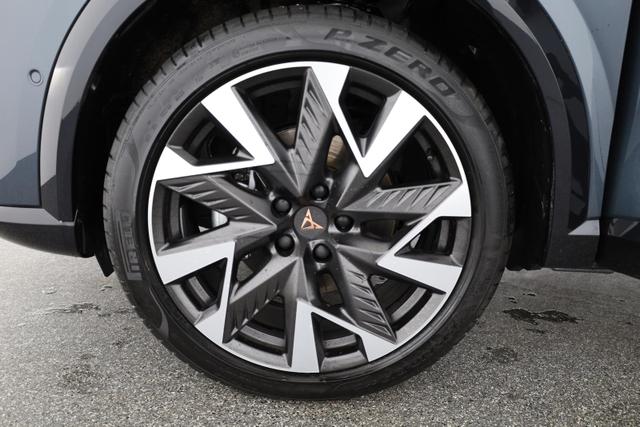 Cupra Formentor 2.0 TSI 150 kW 4Drive DSG 4Drive, Matrix, AHK, Pano, Navi, AreaView 