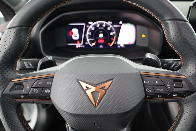 Cupra Formentor Basis 1.5 TSI DSG, LED, Pano, Side, 1-Hand 