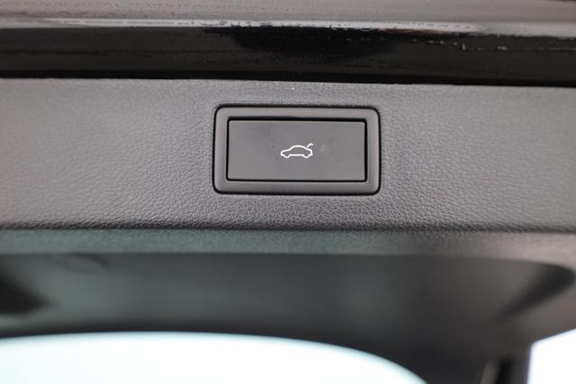 Skoda Kamiq Monte Carlo 1.0 TSI DSG Carlo, Matrix, AHK, 18-Zoll, Pano, Navi, el.Klappe, 5 J.-Garantie 