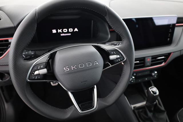 Skoda Kamiq Monte Carlo 1.5 TSI Carlo, Matrix, AHK, 18-Zoll, Pano, Navi, el. Klappe, 5 J.-Garantie 