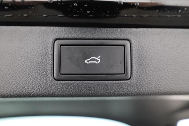 Skoda Kamiq Monte Carlo 1.5 TSI Carlo, Matrix, AHK, 18-Zoll, Pano, Navi, el. Klappe, 5 J.-Garantie 