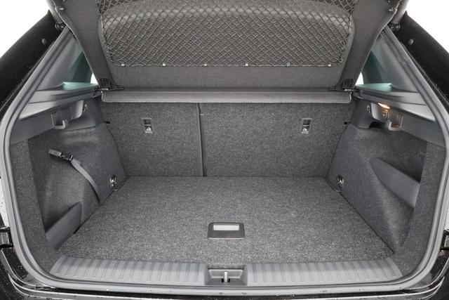 Skoda Kamiq Monte Carlo 1.5 TSI DSG Carlo, Matrix, 18-Zoll, Pano, Navi, Side, 5 J.-Garantie 