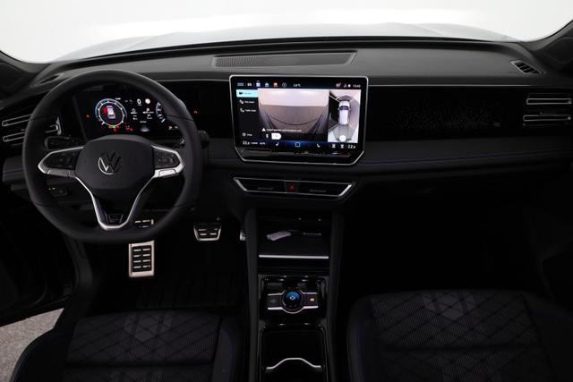 Volkswagen Tiguan 2.0 TSI 195 kW 4Motion R-Line DSG 4M Black, Pano, AHK, IQ.Light, AreaView, 20-Zoll, Navi 