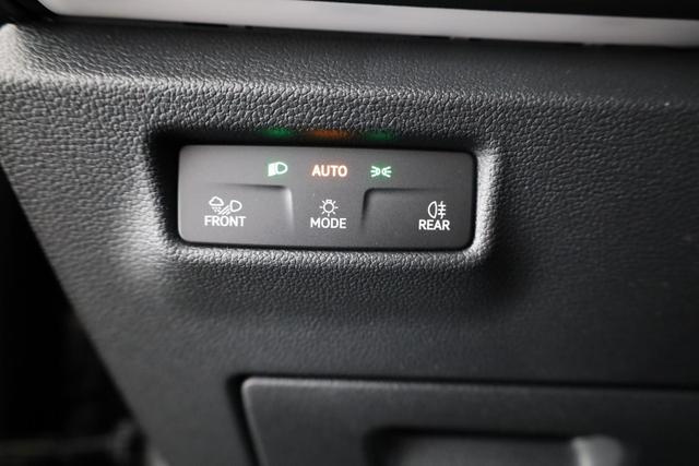 Volkswagen Tiguan 2.0 TSI 195 kW 4Motion R-Line DSG 4M Black, Pano, AHK, IQ.Light, AreaView, 20-Zoll, Navi 