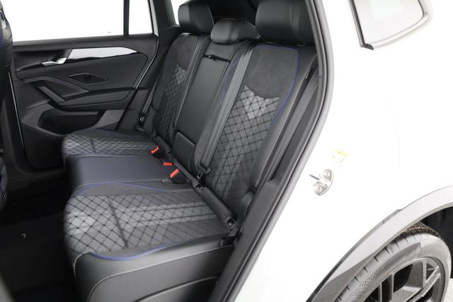 Volkswagen Tiguan 2.0 TSI 195 kW 4Motion R-Line DSG 4M Black, Pano, AHK, IQ.Light, AreaView, 20-Zoll, Navi 