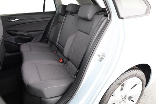 Volkswagen Golf 1.5 TSI 110 kW VIII Variant Life Facelift, AHK, easyOpen, Kamera, 3-J Garantie 