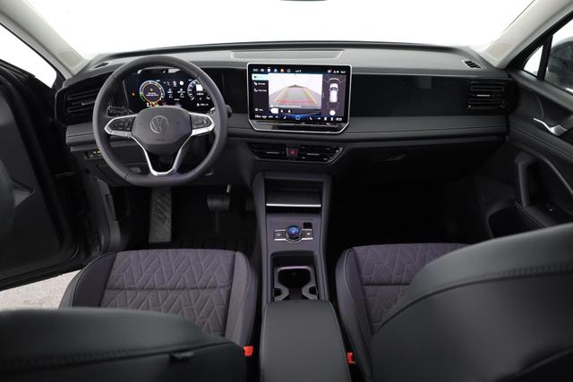 Volkswagen Tiguan 1.5 TSI eHybrid 150 kW Life DSG Life, AHK, Navi, Side, easyOpen, Winter 