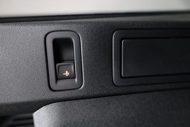 Volkswagen Tiguan 1.5 TSI eHybrid 150 kW Life DSG Life, AHK, Navi, Side, easyOpen, Winter 