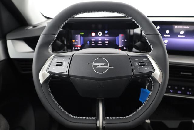 Opel Frontera GS 1.2 100 kW 1.2, LED, Navi, Kamera, Side, 17-Zoll 