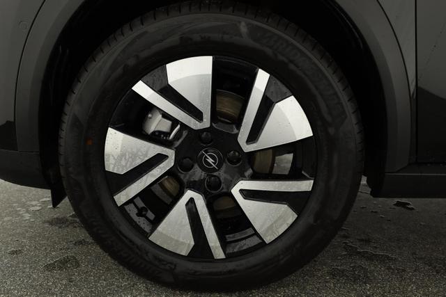 Opel Frontera GS 1.2 100 kW 1.2, LED, Navi, Kamera, Side, 17-Zoll 