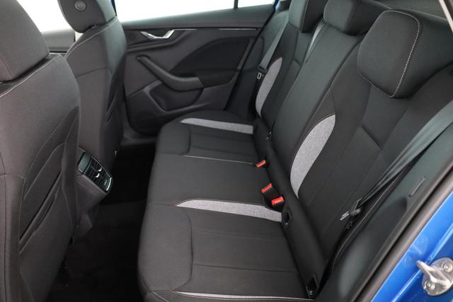 Skoda Kamiq Selection 1.0 TSI DSG Selection, Matrix, Kamera, 16-Zoll, Winter, 4-J Garantie 