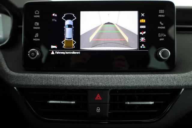 Skoda Kamiq Selection 1.0 TSI DSG Selection, AHK, Matrix, 16-Zoll, Kamera, Winter, 4-J Garantie 