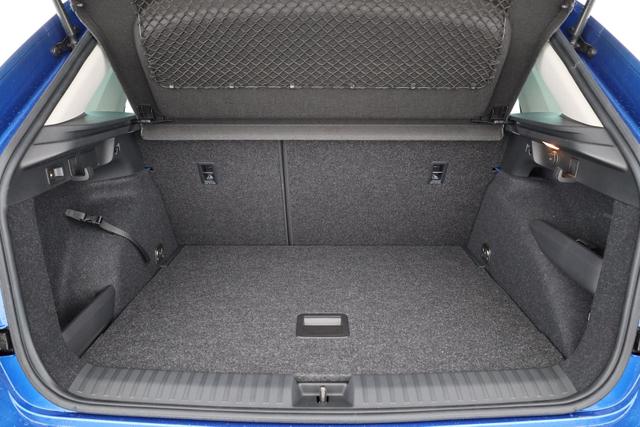 Skoda Kamiq Selection 1.0 TSI DSG Selection, AHK, Matrix, 16-Zoll, Kamera, Winter, 4-J Garantie 