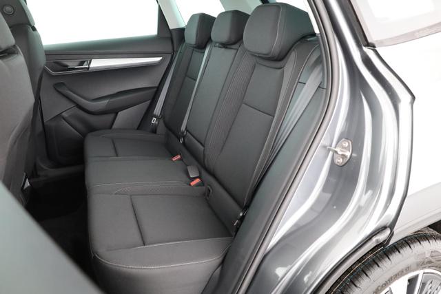 Skoda Karoq Selection 1.5 TSI DSG Selection, AHK, Navi, Kamera, el. Klappe, LED, Winter, sofort 