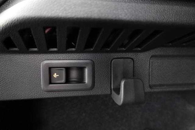 Skoda Kamiq Selection 1.5 TSI DSG Selection, AHK, Kamera, Winter, 4-J Garantie 