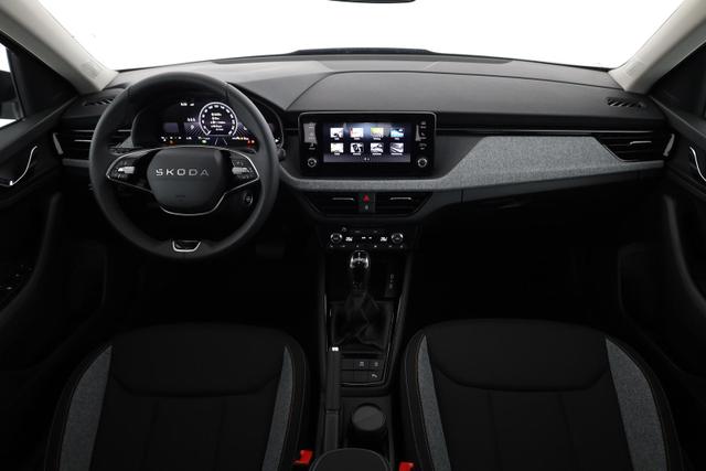 Skoda Kamiq Selection 1.5 TSI DSG Selection, AHK, 16-Zoll, Kamera, Winter, 4-J Garantie 