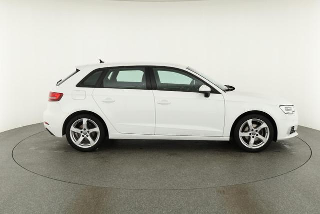 Audi A3 Sportback 30 TFSI sport TFSI, Navi, Sitzheizung, 17-Zoll 