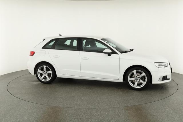 Audi A3 Sportback 30 TFSI sport TFSI, Navi, Sitzheizung, 17-Zoll 