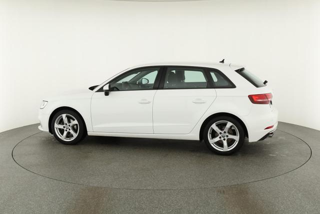 Audi A3 Sportback 30 TFSI sport TFSI, Navi, Sitzheizung, 17-Zoll 