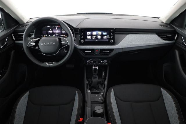 Skoda Kamiq Selection 1.0 TSI DSG Selection, AHK, Matrix, 16-Zoll, Kamera, Winter, 4-J Garantie 