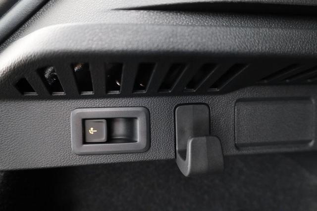 Skoda Kamiq Selection 1.0 TSI DSG Selection, AHK, Matrix, 16-Zoll, Kamera, Winter, 4-J Garantie 