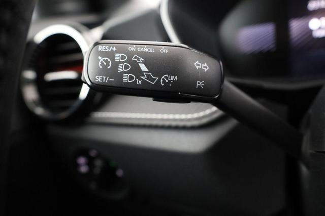 Skoda Fabia Monte Carlo 1.0 TSI Carlo, LED, Kamera, Winter, 17-Zoll, 5.J-Garantie 