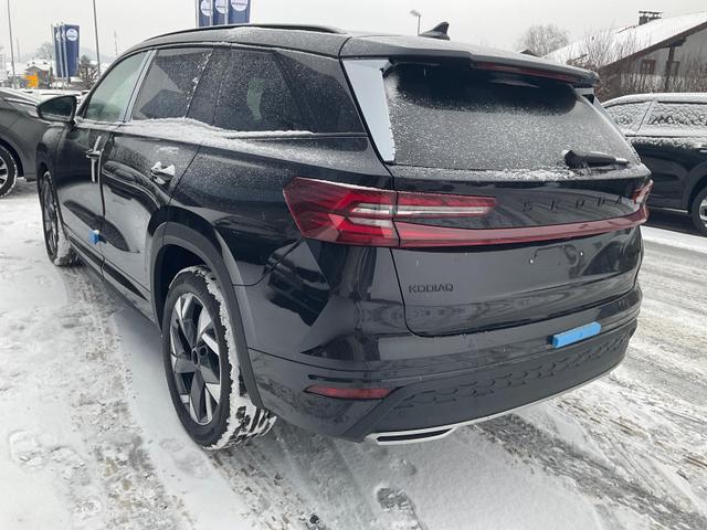 Skoda Kodiaq 1.5 TSI mHEV 110 kW Sportline DSG Sportline, 7-Sitzer, AHK, Navi, Side, Kamera, Matrix, Winter 