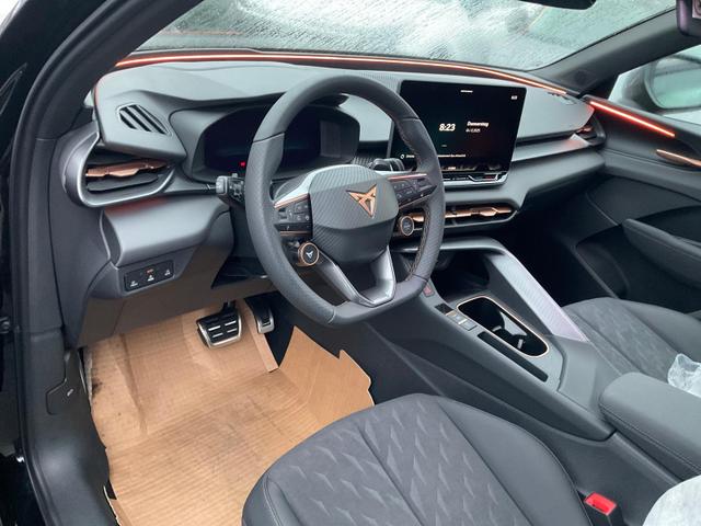 Cupra Terramar - 2.0 TSI 150 kW 4Drive DSG 4Drive, Pano, AHK, HuD, Navi, Winter