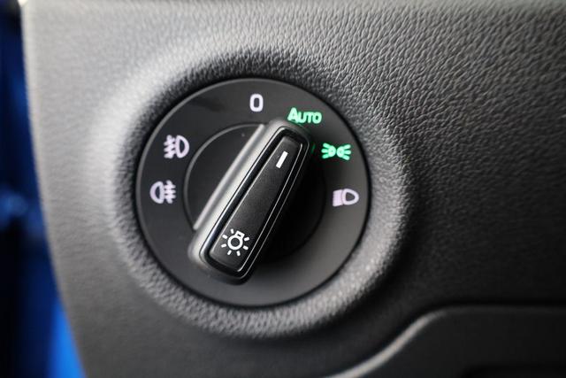 Skoda Fabia Monte Carlo 1.0 TSI Carlo, LED, Kamera, Winter, 17-Zoll, 5.J-Garantie 