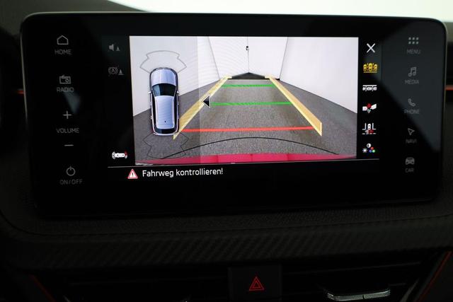 Skoda Kamiq Monte Carlo 1.0 TSI DSG Carlo, Matrix, AHK, 18-Zoll, Pano, Navi, el.Klappe, 5 J.-Garantie 