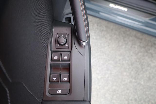 Cupra Formentor 1.5 eTSI 110 kW DSG, Matrix, Navi, AreaView, Side, Winter, el. Klappe, 5 J.-Garantie 
