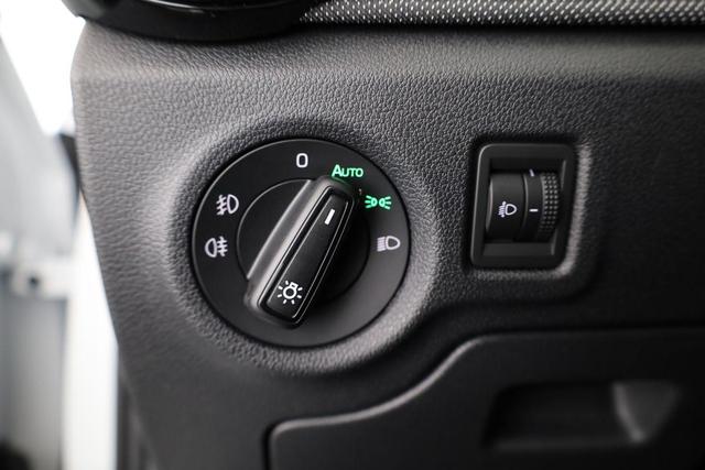 Skoda Fabia Selection 1.0 TSI 130 Jahre, LED, Tempomat, Park, SmartLink, 5-J Garantie 