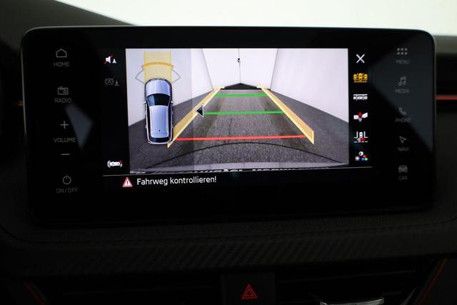 Skoda Kamiq Monte Carlo 1.5 TSI Carlo, Pano, Matrix, Navi, Kamera, Winter, 5 J.-Garantie 