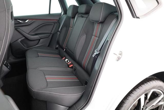 Skoda Kamiq Monte Carlo 1.5 TSI Carlo, Matrix, AHK, 18-Zoll, Pano, Navi, el. Klappe, 5 J.-Garantie 